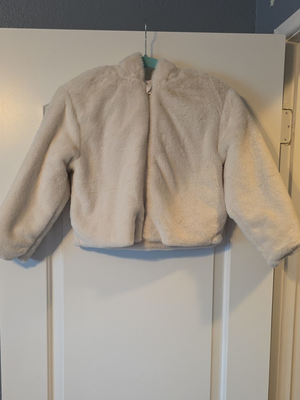 GAP Kids Cream Faux Fur Puffer Jacket With Hoodie